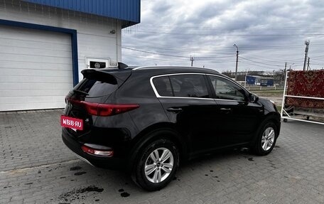 KIA Sportage IV рестайлинг, 2017 год, 1 800 000 рублей, 2 фотография