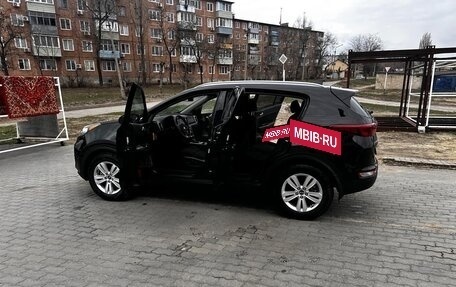 KIA Sportage IV рестайлинг, 2017 год, 1 800 000 рублей, 3 фотография