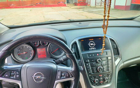 Opel Astra J, 2013 год, 900 000 рублей, 10 фотография