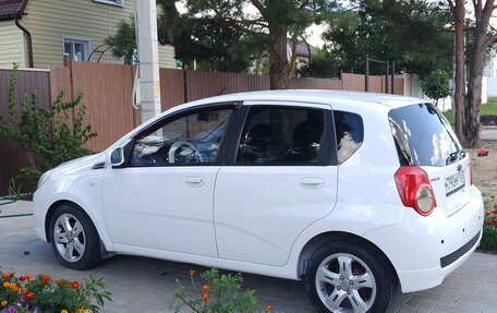 Chevrolet Aveo III, 2009 год, 550 000 рублей, 3 фотография