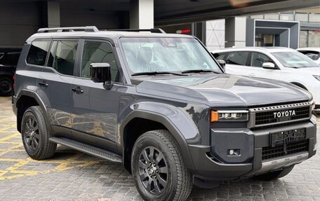Toyota Land Cruiser Prado, 2024 год, 9 400 000 рублей, 4 фотография