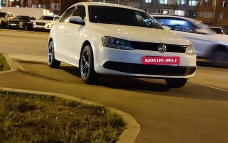 Volkswagen Jetta VI, 2014 год, 1 000 050 рублей, 16 фотография