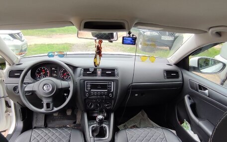 Volkswagen Jetta VI, 2014 год, 1 000 050 рублей, 27 фотография