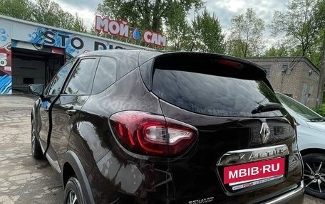 Renault Kaptur I рестайлинг, 2019 год, 895 000 рублей, 4 фотография
