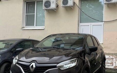 Renault Kaptur I рестайлинг, 2019 год, 895 000 рублей, 5 фотография