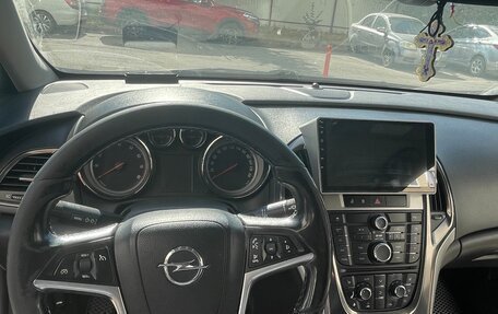 Opel Astra J, 2010 год, 625 000 рублей, 6 фотография