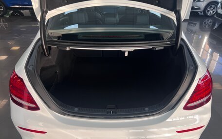 Mercedes-Benz E-Класс, 2018 год, 3 395 000 рублей, 7 фотография