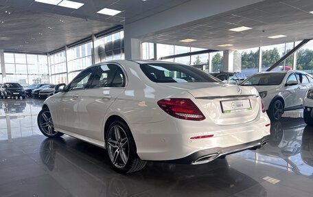 Mercedes-Benz E-Класс, 2018 год, 3 395 000 рублей, 6 фотография