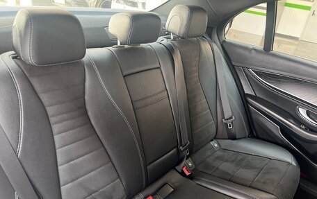 Mercedes-Benz E-Класс, 2018 год, 3 395 000 рублей, 12 фотография