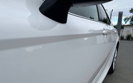 Toyota Camry, 2018 год, 2 330 000 рублей, 2 фотография