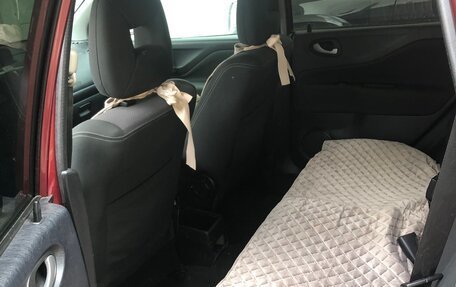 Mitsubishi Space Star I рестайлинг, 2004 год, 300 000 рублей, 7 фотография