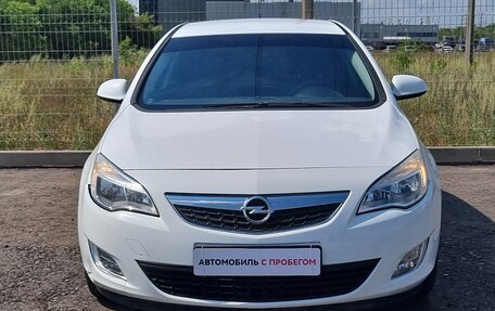 Opel Astra J, 2012 год, 670 000 рублей, 2 фотография
