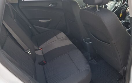 Opel Astra J, 2012 год, 670 000 рублей, 9 фотография