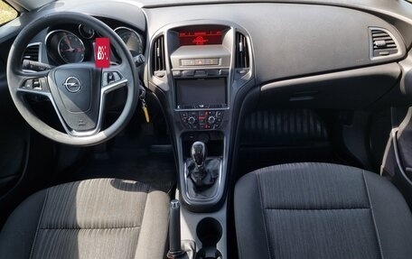 Opel Astra J, 2012 год, 670 000 рублей, 10 фотография