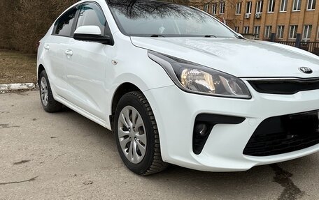 KIA Rio IV, 2019 год, 1 550 000 рублей, 3 фотография