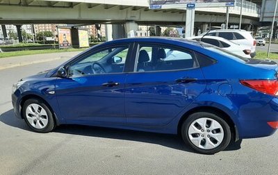Hyundai Solaris II рестайлинг, 2015 год, 860 000 рублей, 1 фотография