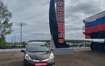 Honda Fit Shuttle I рестайлинг, 2014 год, 850 000 рублей, 1 фотография