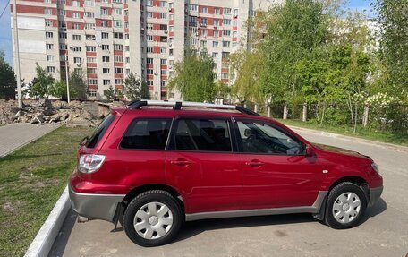 Mitsubishi Outlander III рестайлинг 3, 2003 год, 670 000 рублей, 10 фотография