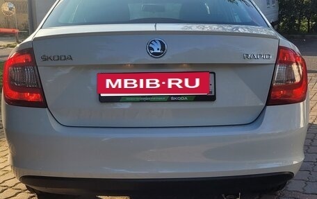 Skoda Rapid I, 2015 год, 1 050 000 рублей, 3 фотография