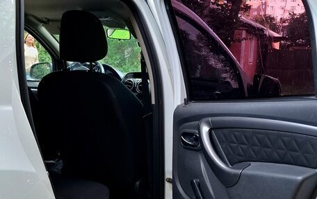 Renault Duster I рестайлинг, 2017 год, 1 100 000 рублей, 7 фотография