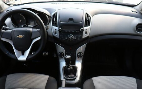 Chevrolet Cruze II, 2013 год, 819 000 рублей, 13 фотография