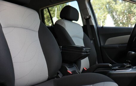 Chevrolet Cruze II, 2013 год, 819 000 рублей, 10 фотография