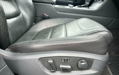 Volkswagen Touareg III, 2012 год, 2 550 000 рублей, 26 фотография