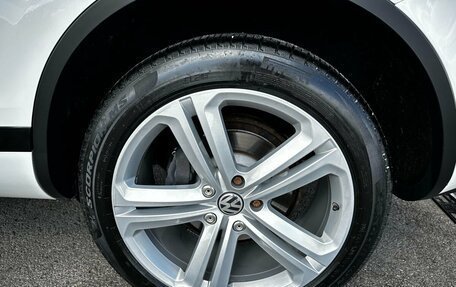Volkswagen Touareg III, 2012 год, 2 550 000 рублей, 33 фотография