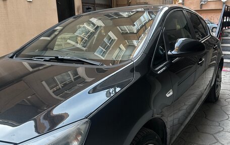 Opel Astra J, 2013 год, 900 000 рублей, 4 фотография