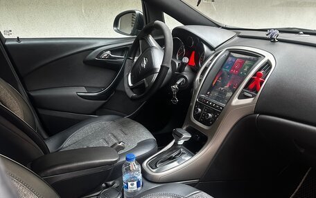 Opel Astra J, 2013 год, 900 000 рублей, 6 фотография