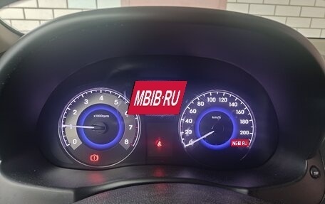 Hyundai Solaris II рестайлинг, 2014 год, 1 050 000 рублей, 10 фотография