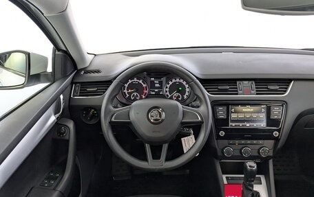 Skoda Octavia, 2019 год, 1 550 000 рублей, 21 фотография
