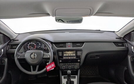 Skoda Octavia, 2019 год, 1 550 000 рублей, 14 фотография