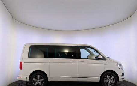 Volkswagen Multivan T6 рестайлинг, 2018 год, 3 315 000 рублей, 4 фотография