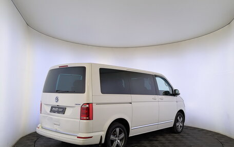 Volkswagen Multivan T6 рестайлинг, 2018 год, 3 315 000 рублей, 5 фотография