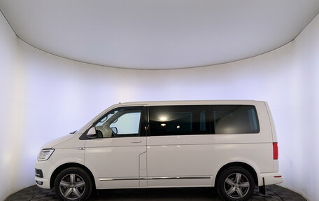 Volkswagen Multivan T6 рестайлинг, 2018 год, 3 315 000 рублей, 8 фотография