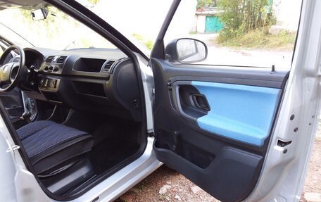 Skoda Fabia II, 2008 год, 375 000 рублей, 7 фотография