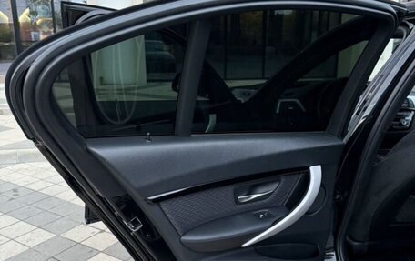 BMW 3 серия, 2016 год, 2 200 000 рублей, 21 фотография