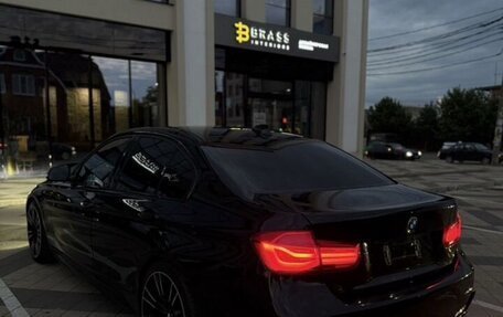 BMW 3 серия, 2016 год, 2 200 000 рублей, 28 фотография