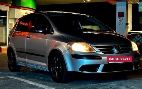 Volkswagen Golf Plus I, 2007 год, 650 000 рублей, 3 фотография