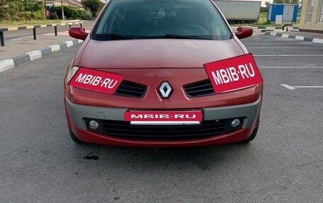 Renault Megane II, 2006 год, 450 000 рублей, 3 фотография