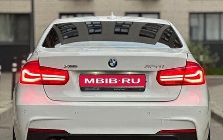 BMW 3 серия, 2017 год, 2 850 000 рублей, 3 фотография