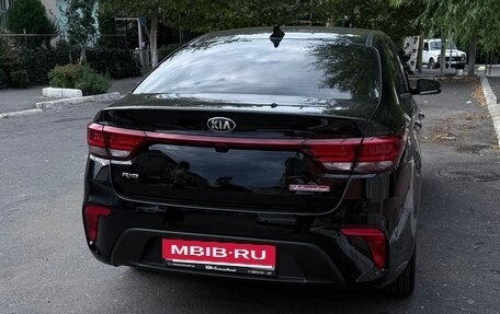 KIA Rio IV, 2019 год, 1 620 000 рублей, 4 фотография