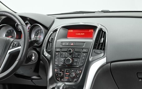 Opel Astra J, 2013 год, 895 000 рублей, 10 фотография