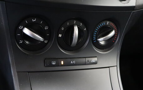 Mazda 3, 2012 год, 839 990 рублей, 16 фотография