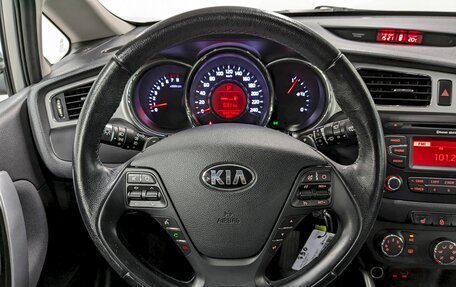 KIA cee'd III, 2014 год, 1 250 000 рублей, 24 фотография