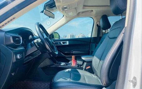 Ford Explorer VI, 2021 год, 2 550 000 рублей, 8 фотография
