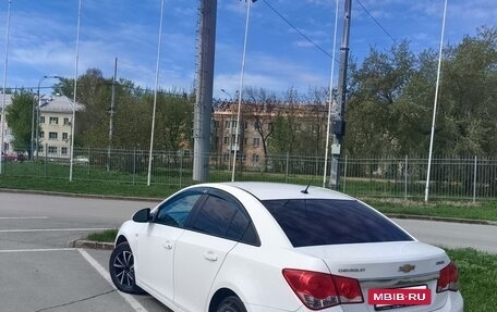 Chevrolet Cruze II, 2013 год, 770 000 рублей, 9 фотография