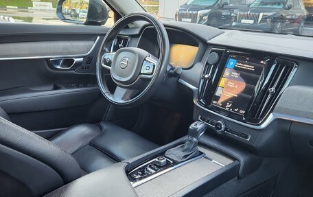 Volvo S90 II рестайлинг, 2020 год, 3 450 000 рублей, 3 фотография