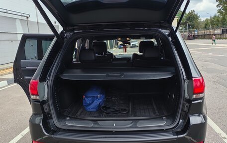 Jeep Grand Cherokee, 2016 год, 2 700 000 рублей, 17 фотография